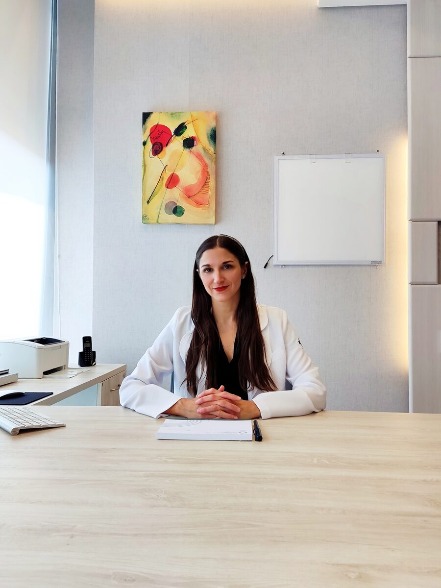 Dr. Noelia Fernández Báez's office